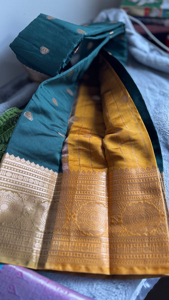 Elegant Silk Saree with Butta Zari Work Contrast Blouse