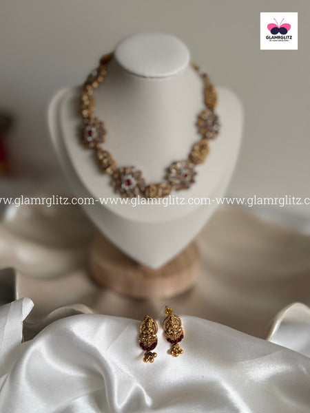 LaxLaxmi Necklace Set with Floral Design with Stud Earrings