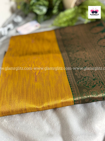 Benzo Soft Silk Cotton Saree with Contrast Blouse and Pallu