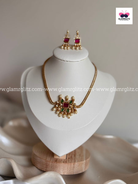 Ruby Motif Chain – Timeles Stylish