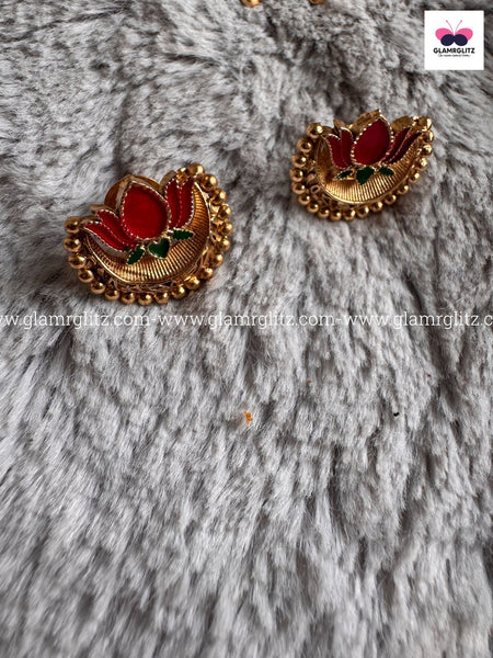 Lotus Design Choker with Matching Studs – Elegant & Traditional