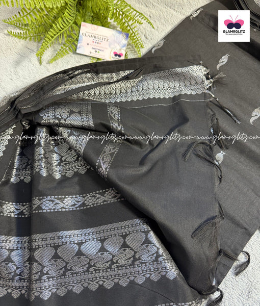 Purely Traditional Kalyani Cotton (silk mix )