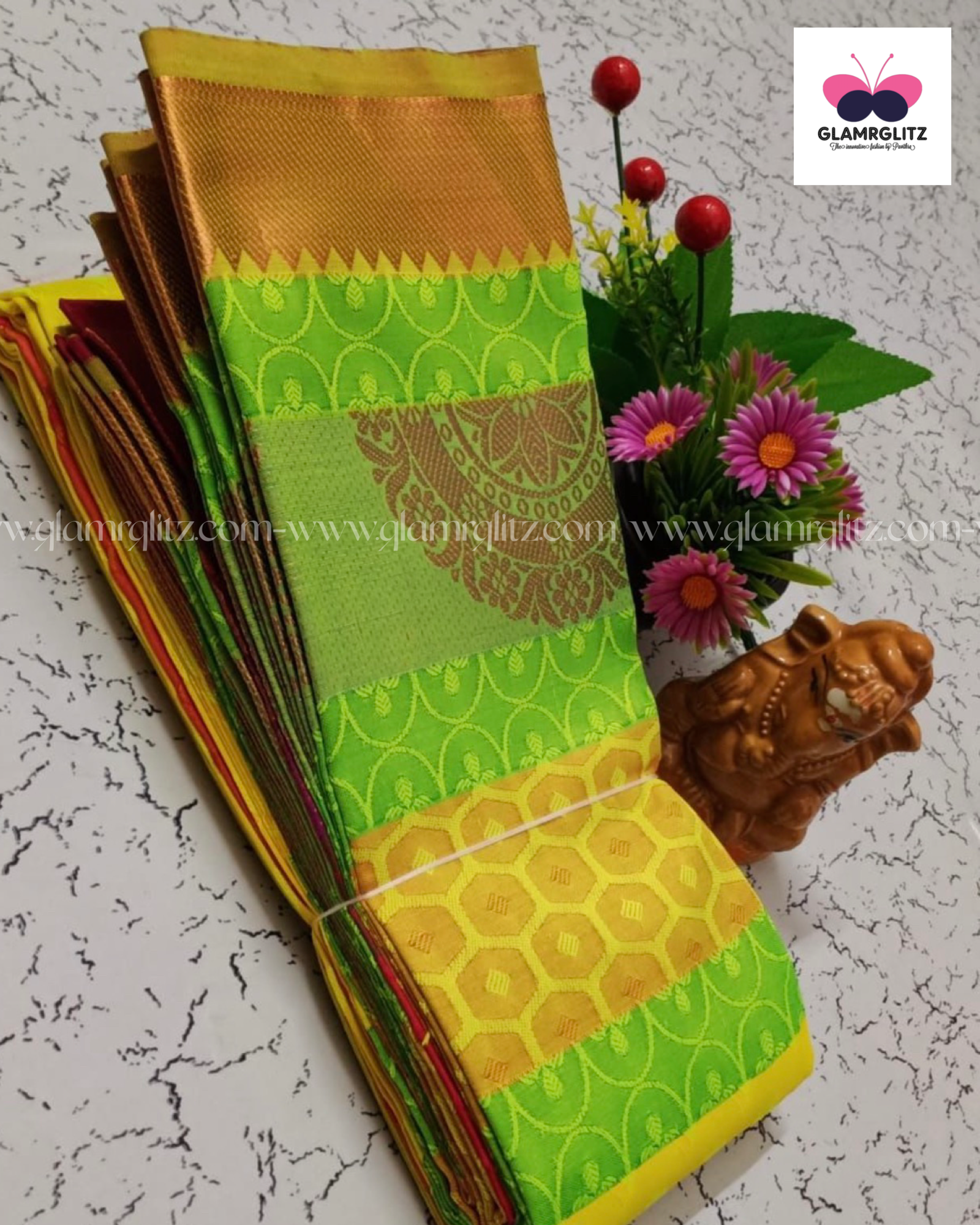 Poonthamil silk saree